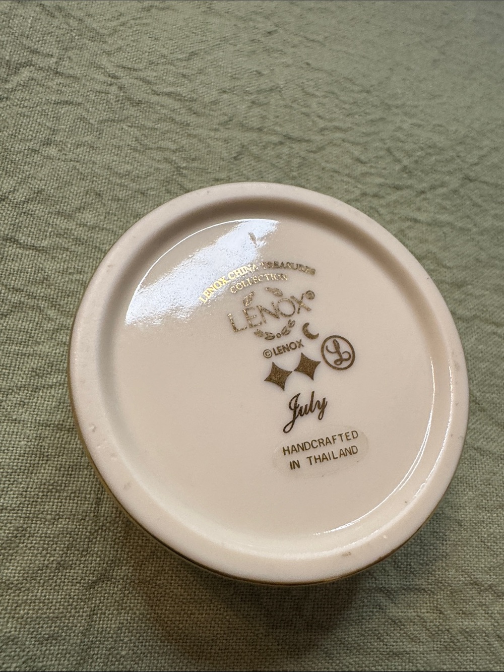 Lenox “July” China Treasures Collection - Picture 4 of 5